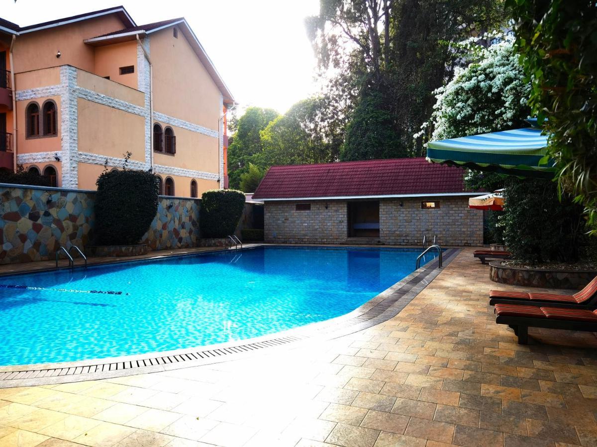 中华会馆 Nairobi Bagian luar foto